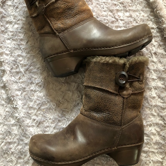 dansko fur lined boots